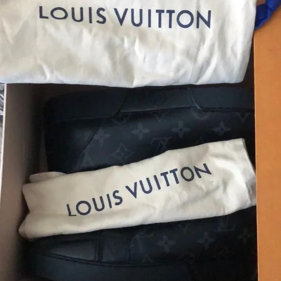 Louis Vuitton Match Up’s